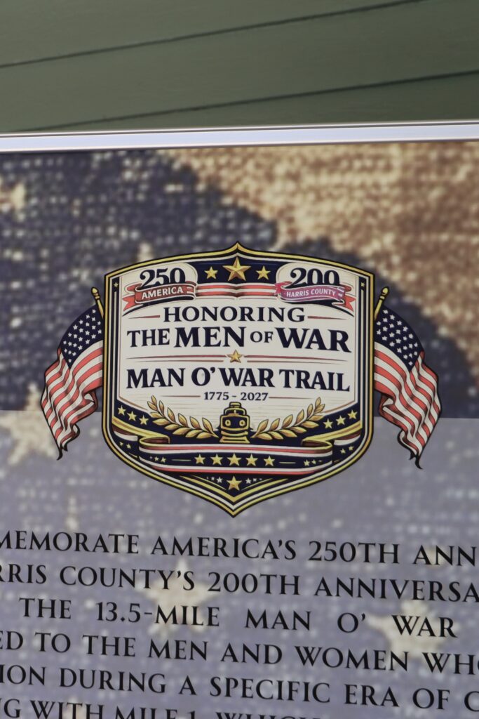 MAN-O-WAR-BANNER-CLOSE-UP