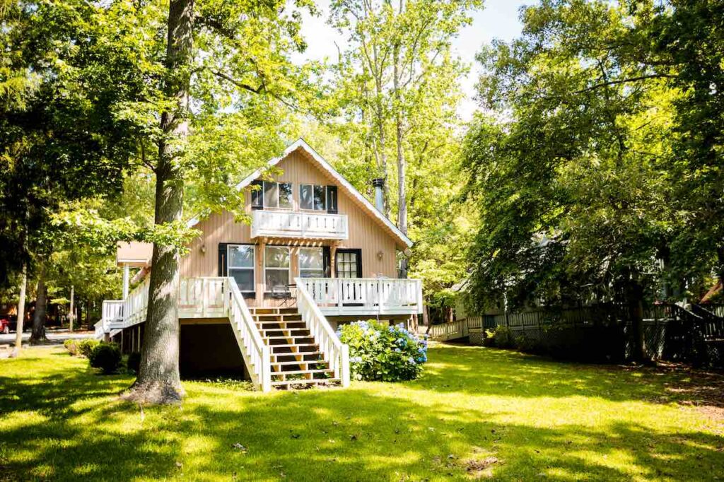 Pine-Mountain-Club-Chalets-Resort-Exterior-Explore-Harris-County