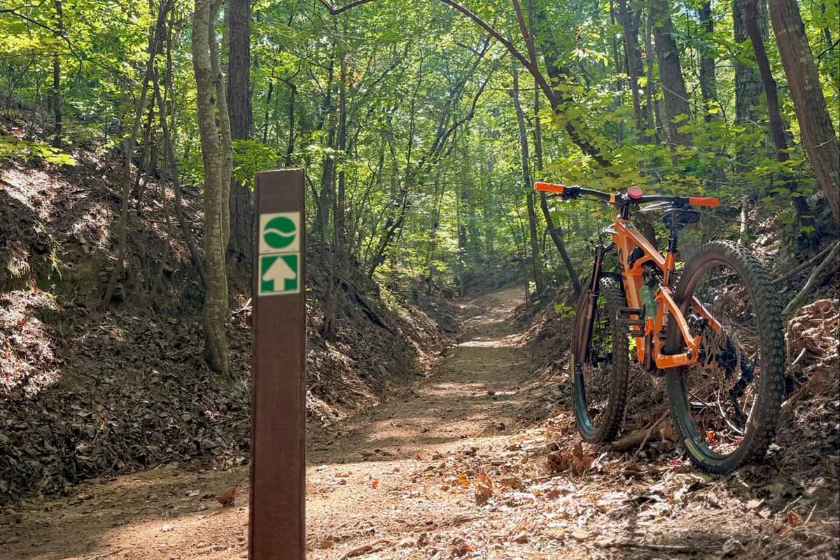 mountain-top-inn-bike-park-explore-harris-county-ga