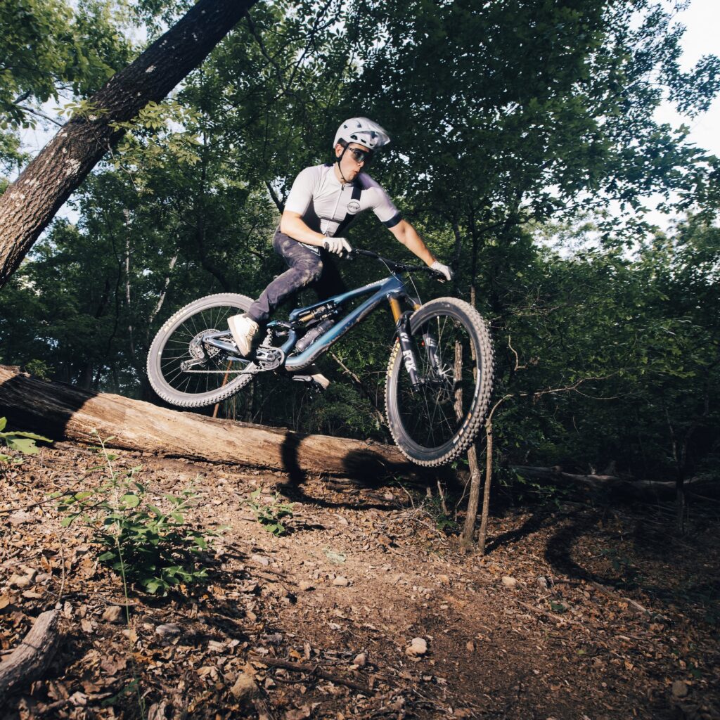 mountain_bike_riding