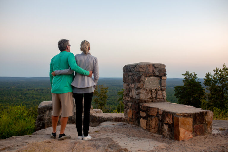 romantic_retreaters_dowdells_knob_sunset